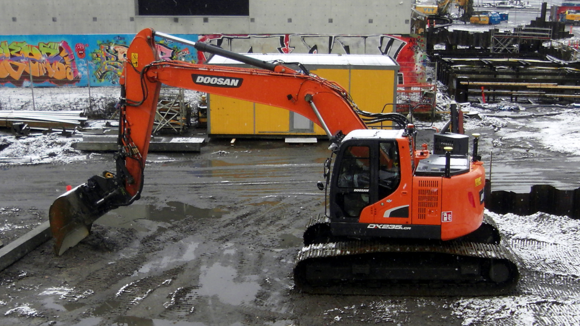 gravmaskin-27-ton-59a26